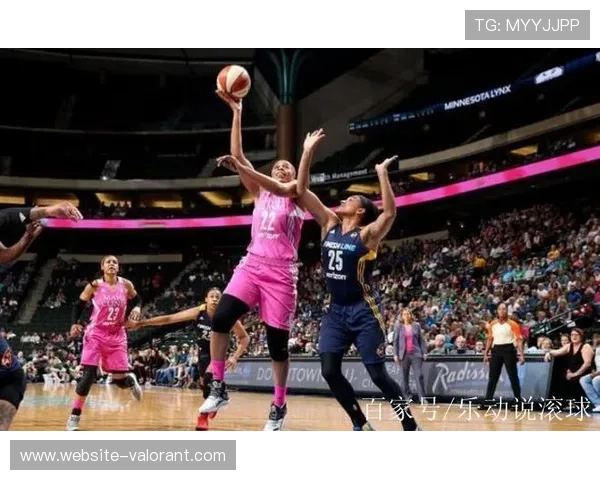 自由人核心斯图尔特复出，卫冕冠军迎战水星阵容趋于完整