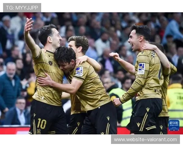 皇马对阵皇家社会：维尼修斯梅开二度，主场四球大胜