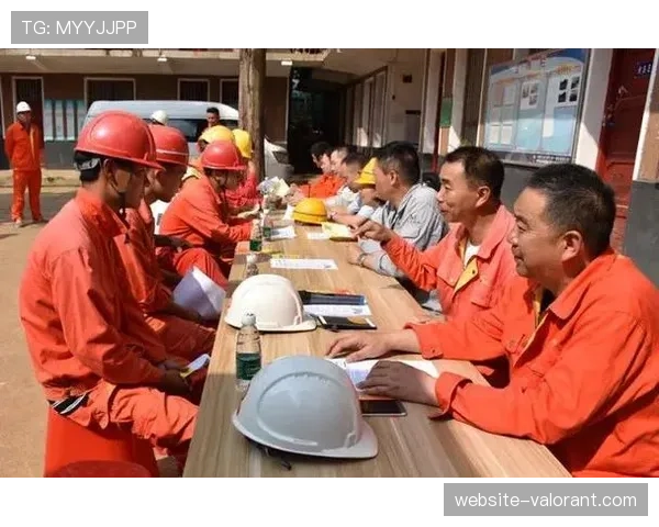 为应对雨季,部分南方主场完成新型顶棚排水与气候控制系统测试 为应对雨季,部分南方主场完成新型顶棚排水与气候控制系统测试